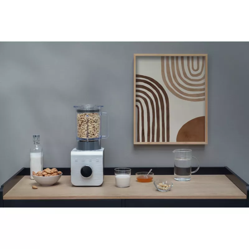 SMEG BLC01BLMEU ammattitehosekoitin musta-matta 1,5 L (BLC01BLMEU)
