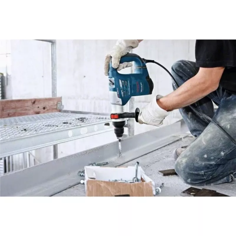 Bosch 0 611 332 101 poravasara 900 W 800 kierr./min