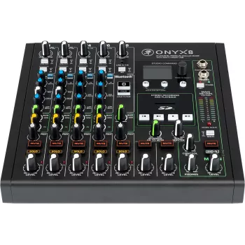 Mackie Onyx 8 - analoginen mikseri USB:llä
