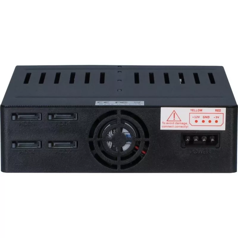 Inter-Tech X-3531 HDD/SSD-vaihtokehys 4x 2,5 tuuman SATA-asemalle 1x 5,25 tuuman paikkaan, 6 Gbit/s, Hot Swap, 30 mm tuuletin, musta