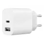 LATURI USB UNIVERSAL VALKOINEN/2P TA-UC-2AC12-01 GEMBIRD