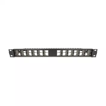 DELOCK 19 inch Keystone-patch-paneeli 24-porttia kulma vedonpoistolla, 1U, musta, 482,6×125,5×44,2 mm