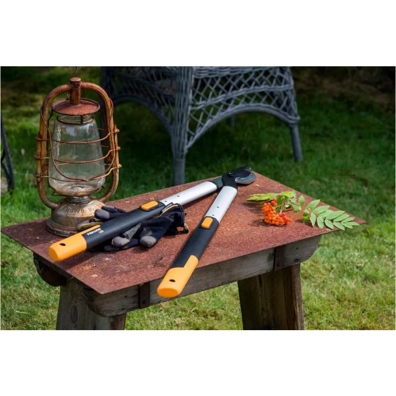 Fiskars SmartFit teleskooppioksasaha 915 mm L86 musta oranssi (1013564)