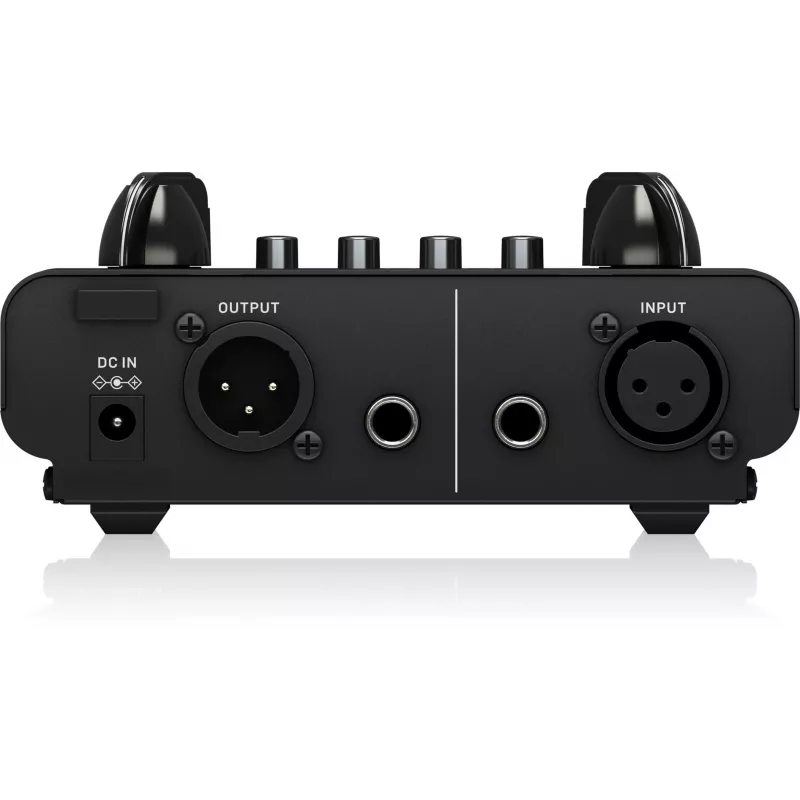 Audion esivahvistin Behringer MIC300 musta