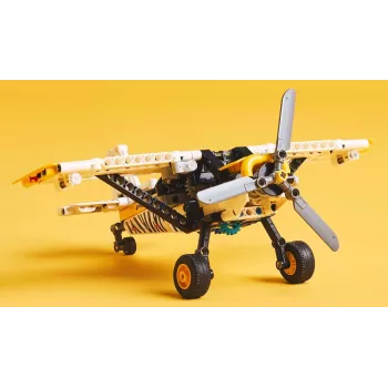 LEGO TECHNIC 42198 kuljetuslentokone