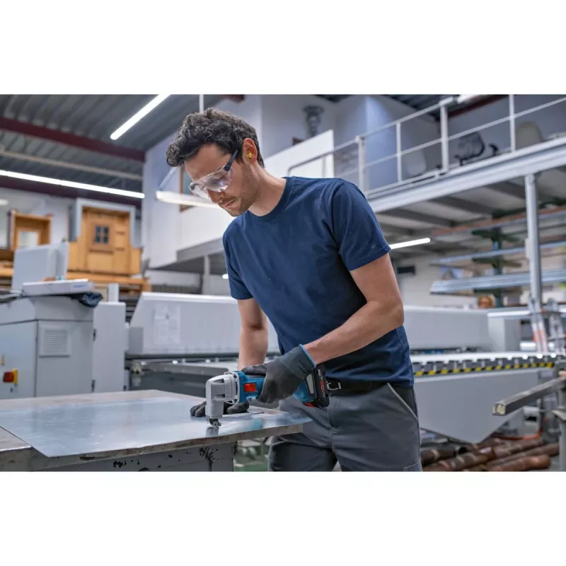 Bosch GSC 18V-16 E Professional akkukäyttöiset peltisakset, 18 V, 2x ProCORE18V 4,0 Ah, L-BOXX, sininen/musta