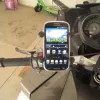 RAM Mounts X-Grip -puhelinteline ohjaustangon U-pulttipohjalla