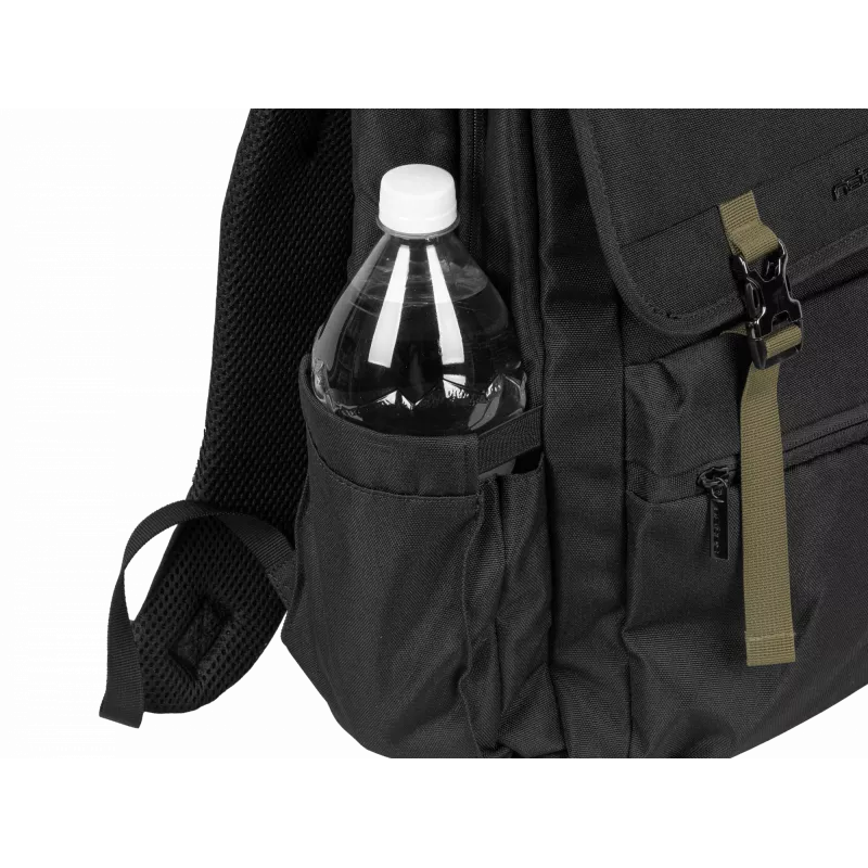NATEC Niala NTO-2239 kannettavan reppu 39,6 cm (15,6 tuumaa), 18 l, roiskeenkestävä, kierrätetty polyesteri, musta/tummanvihreä