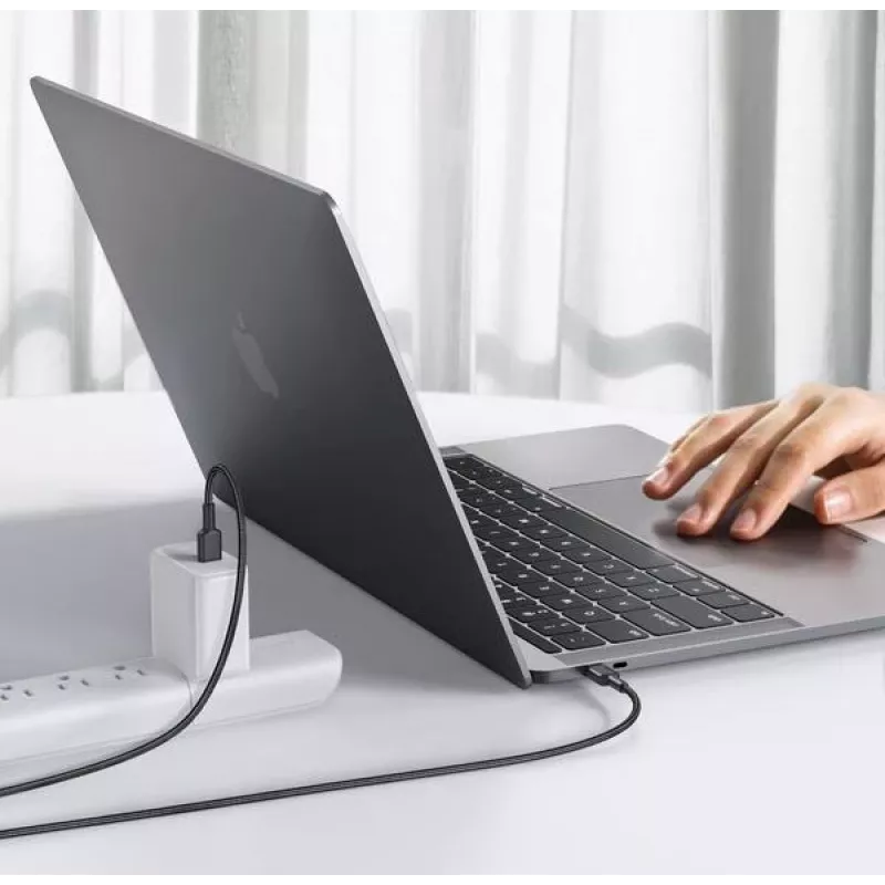 Aukey CB-CD45 USB-C – USB-C -kaapeli, Quick Charge, 0,9 m, musta
