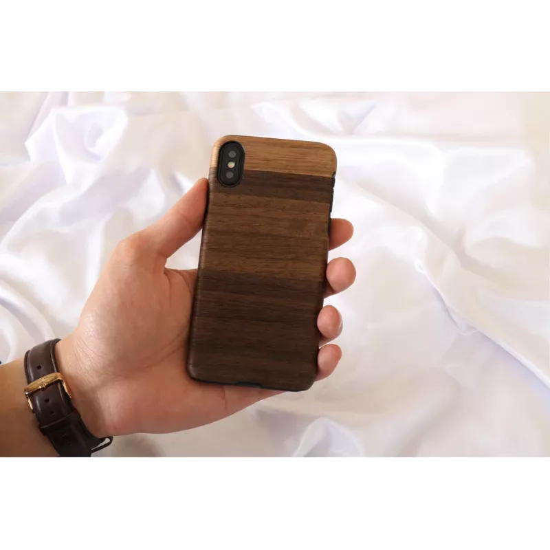 Älypuhelinkotelo man and wood iPhone X/XS:lle — fango musta