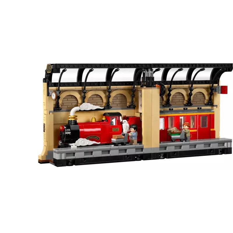 LEGO HARRY POTTER 76450 Kirjanurkkaus: Hogwarts Express