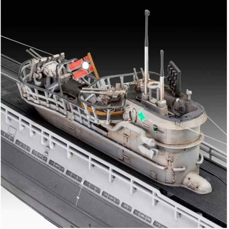 Muovipienoismalli German Submarine T.IX C/40 1/144