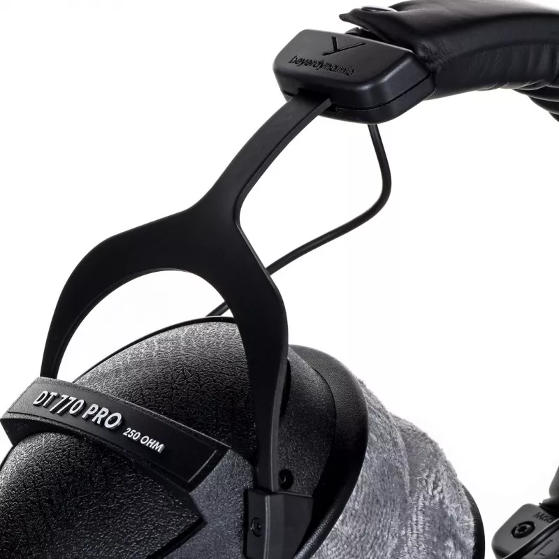 Beyerdynamic DT 770 PRO kuulokkeet johdollinen pääpanta musiikki musta
