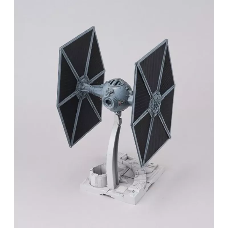 Shuttle-malli Bandai TIE Fighter 1:72