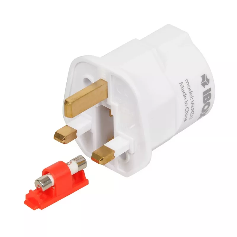 Virtalähde IBOX iaukeu verkkolaturi vaihdettavilla UK- (Type G) ja EU-pistokkeilla (Type E), 100–240 V 50/60 Hz, 7,5 A, valkoinen