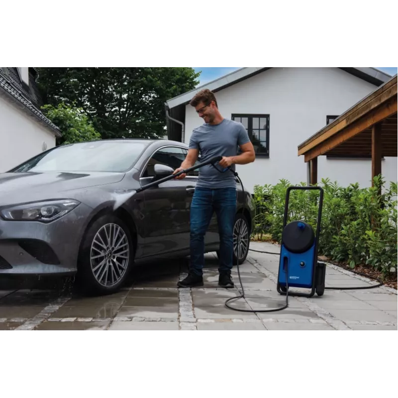 Nilfisk Core 150-10 PowerControl PAD EU -painepesuri lattiamalli sähkö 468 l/h 2000 W sininen