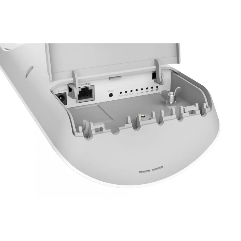 MikroTik mANTBox 2 12s (RB911G-2HPnD-12S) 2,4 GHz:n sektoriantenni, 12 dBi, 120°