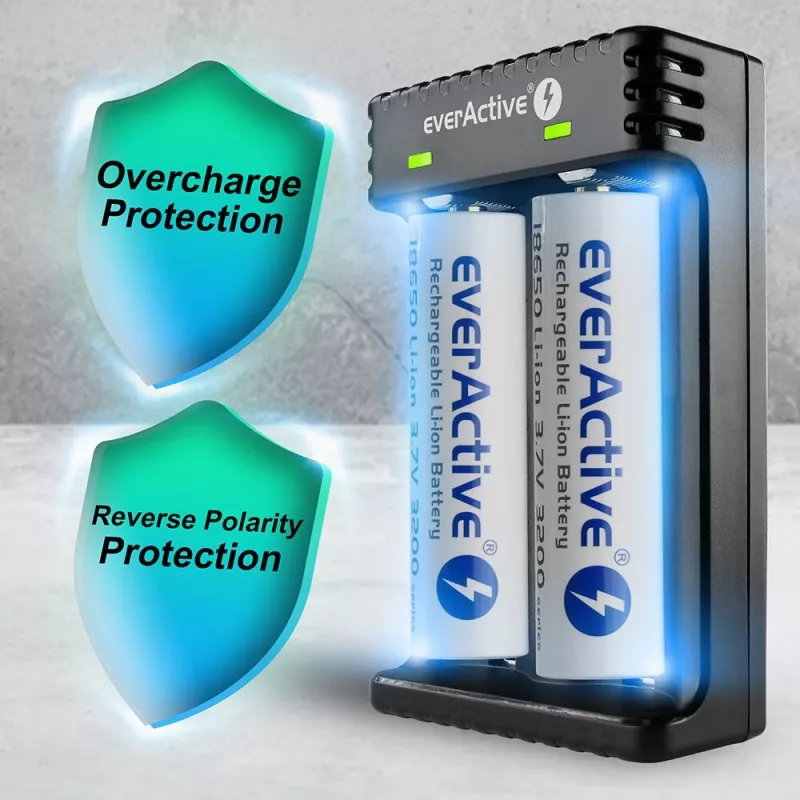 Akkulaturi everActive LC200 kotitalous USB, 2 paikkaa, Li-Ion, tukee A/AA/AAA/AAAA/C/D, 5 V tulo, 4,2 V lähtö, musta