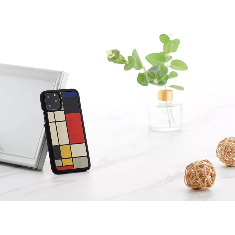 Älypuhelinkotelo man and wood iPhone 11 Pro — musta puinen suojakotelo