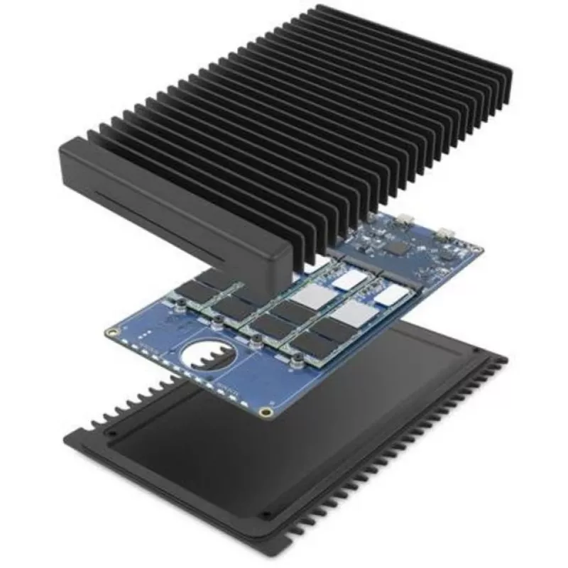 OWC ThunderBlade X8, 16 TB kannettava SSD, Thunderbolt (40 Gbit/s)