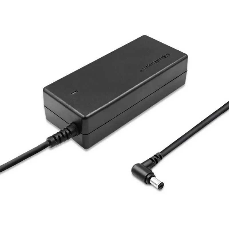 Qoltec 50076 90W virtalähde/muunnin sisäkäyttö musta