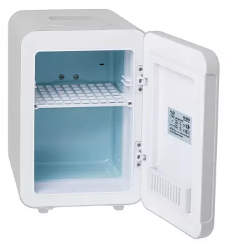 Minijääkaappi Adler AD 8084G — kompakti harmaa 12V/230V, 4 L tilavuus, kannettava, oikealle aukeava ovi