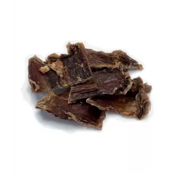 Koiranherkku BULT Eko kuivattu nauta 70 g — yhden raaka-aineen kuivattu naudanlihaherkku koirille, proteiini 67,2 %, rasva 15,7 %