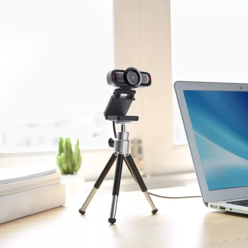 verkkokamera AUKEY PC-LM3 2 MP 1920 x 1080 pikseliä USB 2.0 musta