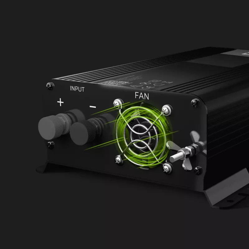 Auton invertteri 12V 500W/1000W