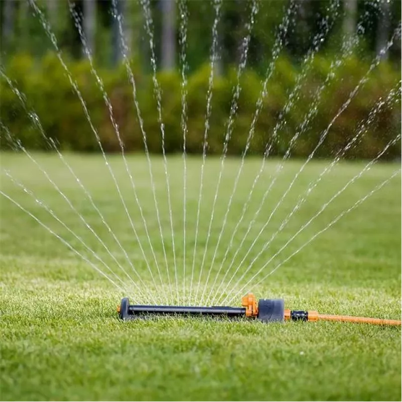Fiskars 1023661 -vesisuihku metalli musta, oranssi