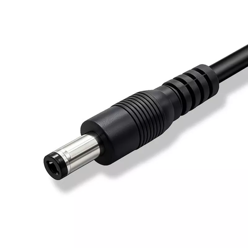 Laturi QOLTEC 36V–42V 4A sähköpyörään, DC-liitin 5,5×2,1 mm