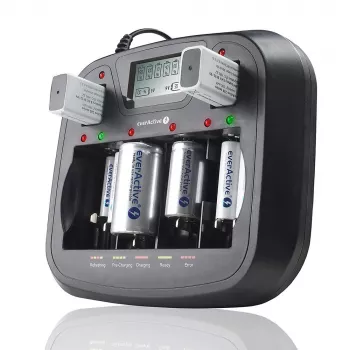 Akkulaturi everActive NC-900U Universal DC — lataa AA, AAA, C, D, 9V, jopa 6 kennoa, musta