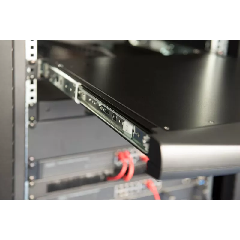 Digitus KVM-konsoli 19 tuumaa LCD 8-porttinen VGA US-näppäimistö