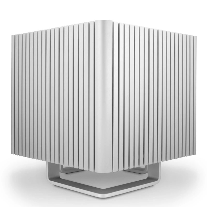 Streacom DB4 tuulettimeton kuutiokotelo + Nano 120 W virtalähde - hopea