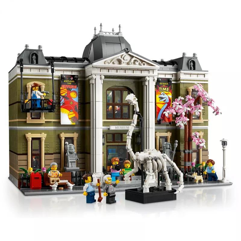 LEGO ICONS 10326 Luonnonhistoriallinen museo