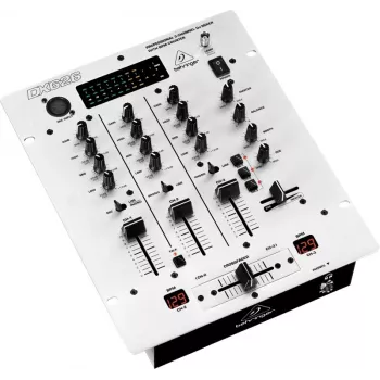Behringer DX626 DJ-mikseri