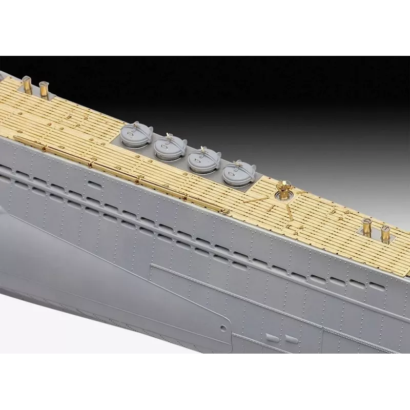 Muovimallirakennussarja REVELL Saksalainen sukellusvene Typ VII C/41 1:72
