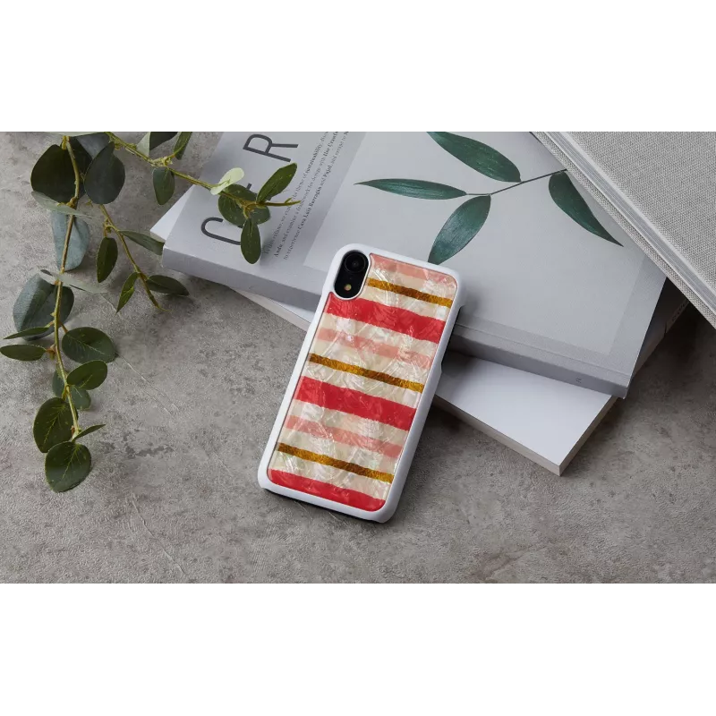 iKins suojakotelo iPhone XR — Short Cake -kuvio, valkoinen