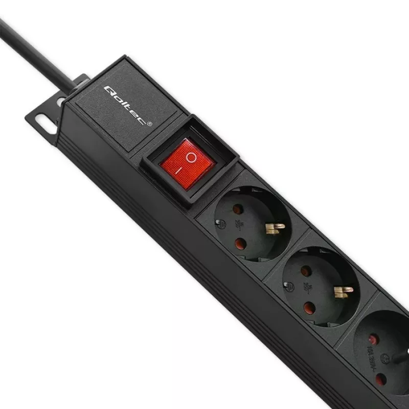 Qoltec alumiininen PDU RACKiin | 16A | 16 x Schuko | pystysuora | 1,8 m
