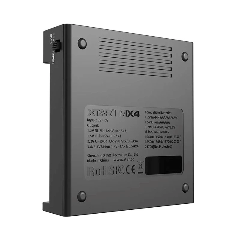 Laturi XTAR MX4 4-paikkainen yleislaturi Li-Ion NiMH USB-C, musta, tukee 4 paristoa