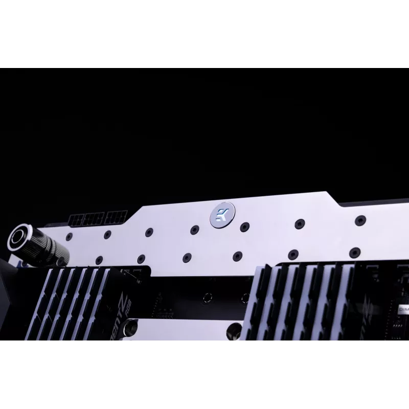 Vesijäähdytin EK Water Blocks
