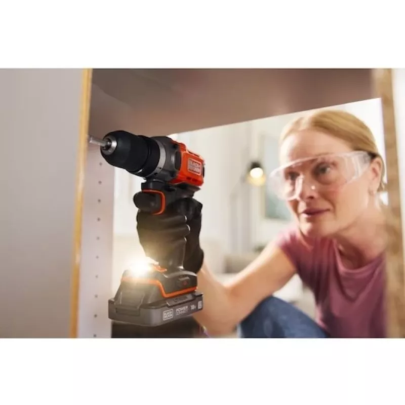 Akkuruuvinväännin Black & Decker BCD382XN 18V — kompakti 18 V pora (ilman akkua)