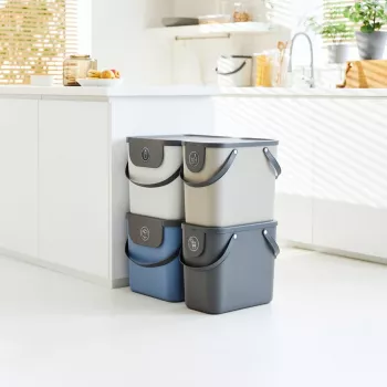 Rotho Albula 25 l suorakaiteen muotoinen säilytys-/jäteastia, cappuccino, teknopolymeeri, 25 l, 400×235×340 mm