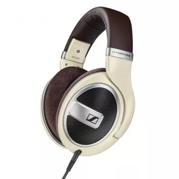 Kuulokkeet Sennheiser HD 599 — johdollinen, korvan ympäri, 50 Ω, 12–38500 Hz, 1,2 m kaapeli, norsunluu