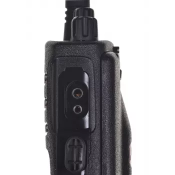 Motorola XT460 2-suuntainen radiopuhelin näytöllä