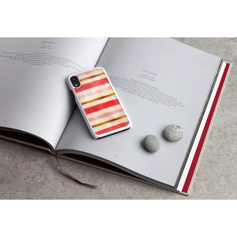 iKins suojakotelo iPhone XR — Short Cake -kuvio, valkoinen