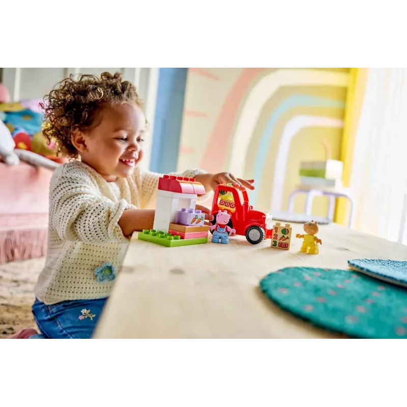 LEGO DUPLO 10468 Peppa Pig traktori ja tori