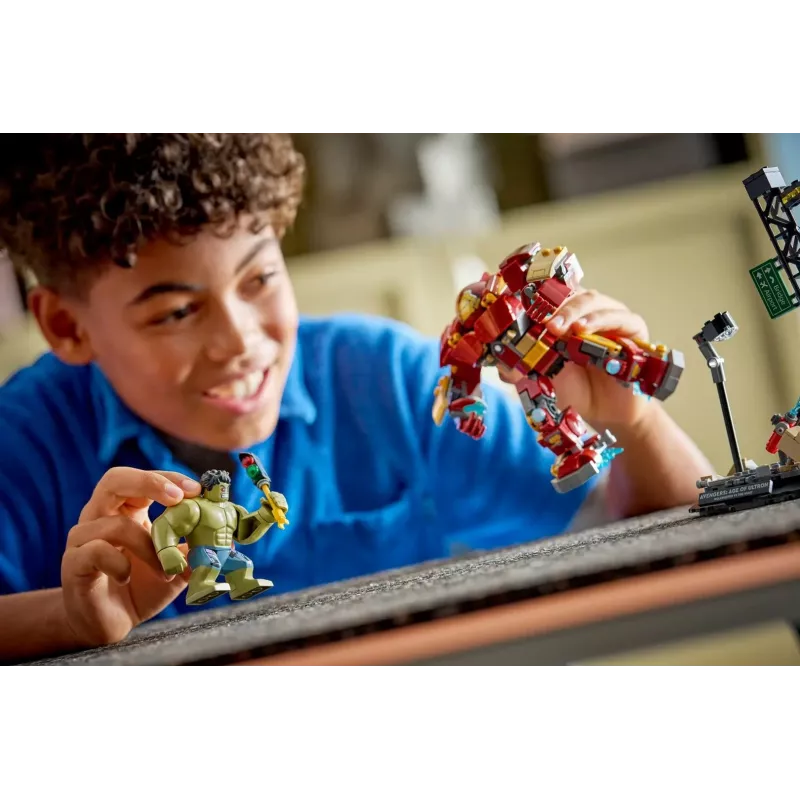 LEGO MARVEL 76343 Eeppinen taistelu: Hulkbuster vastaan Hulk