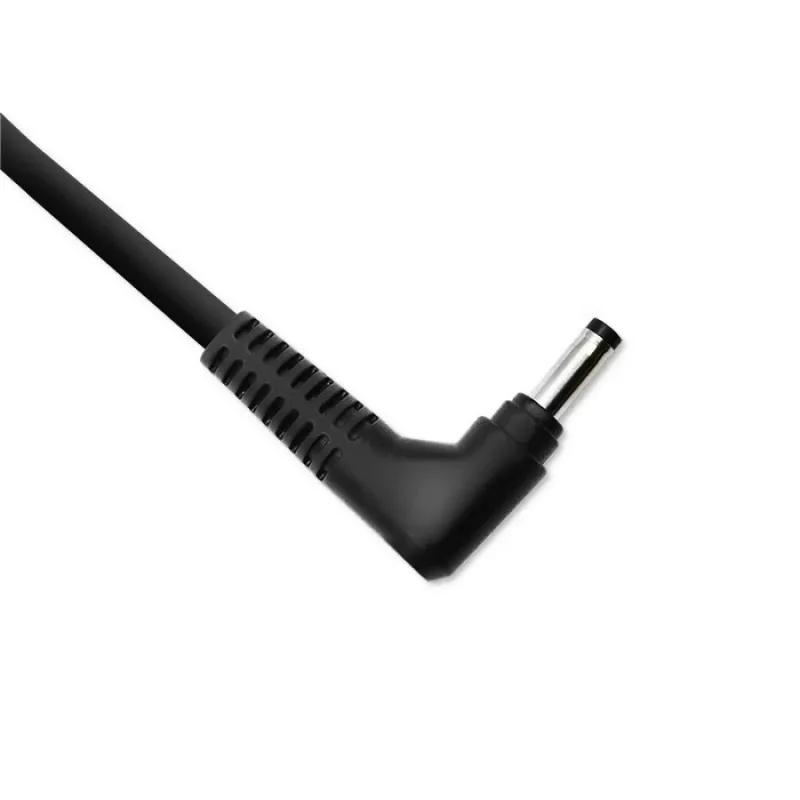 Qoltec 51745 virtalähde/invertteri sisäkäyttöön 65 W musta