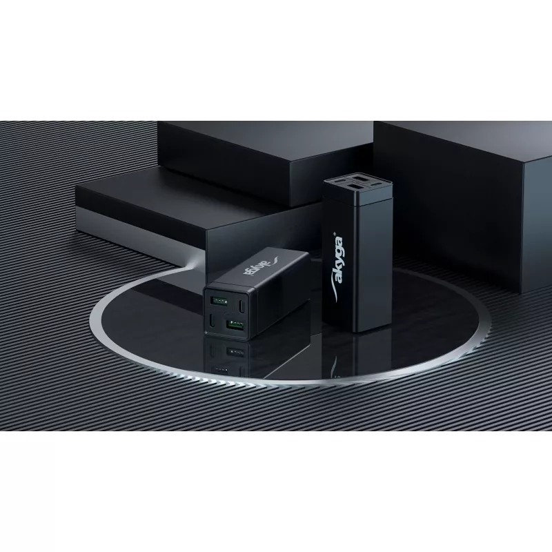 Akyga Charge Brick AK-CH-17 USB-laturi 65 W, 2 x USB-C PD + 2 x USB-A QC 4+, musta